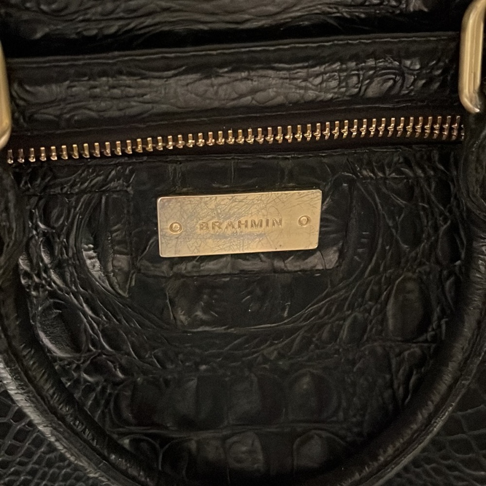 Brahmin bag. - Picture 9 of 13